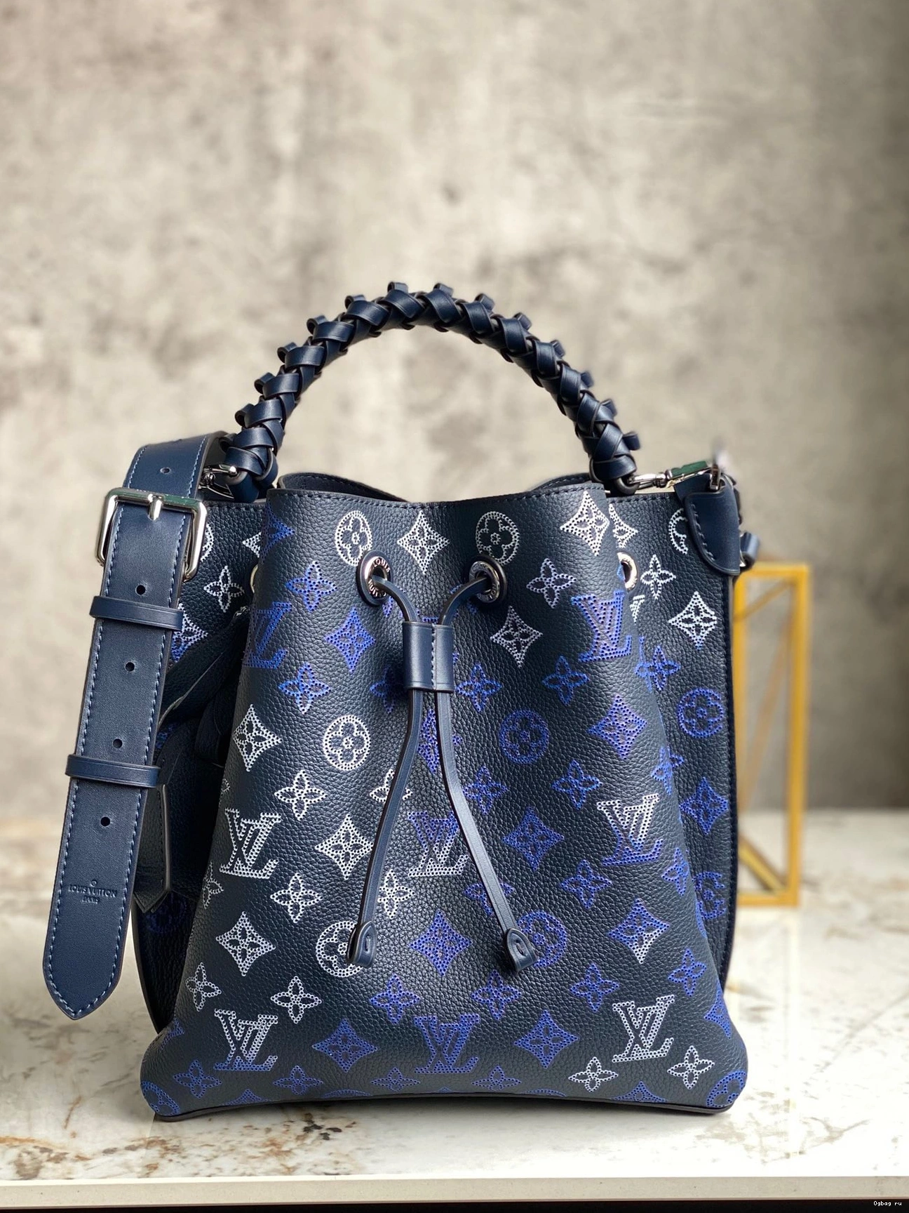 VUITTON LOUIS MURIA 0724